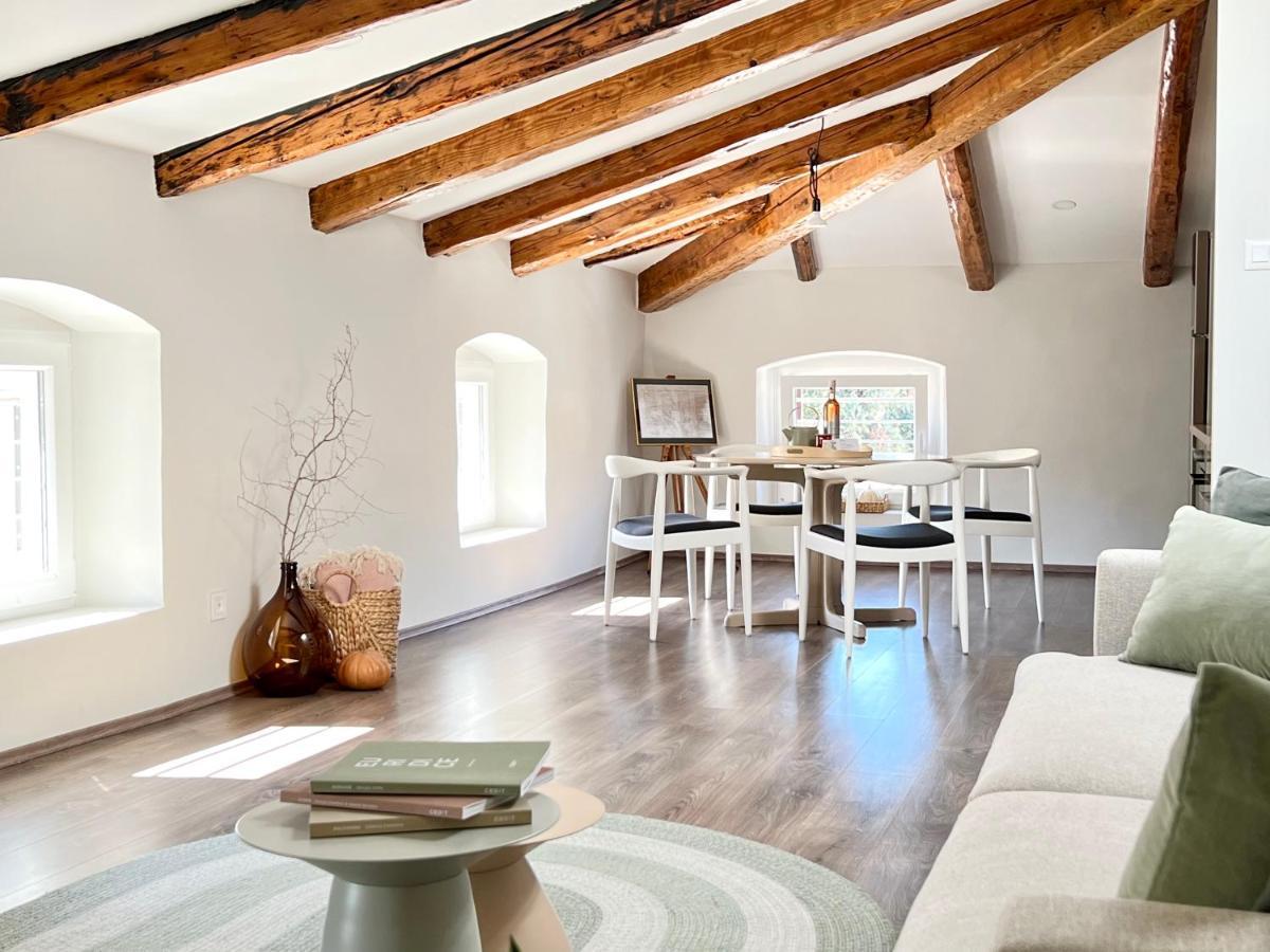 شقة Parentium Loft Center Square بوريتش المظهر الخارجي الصورة